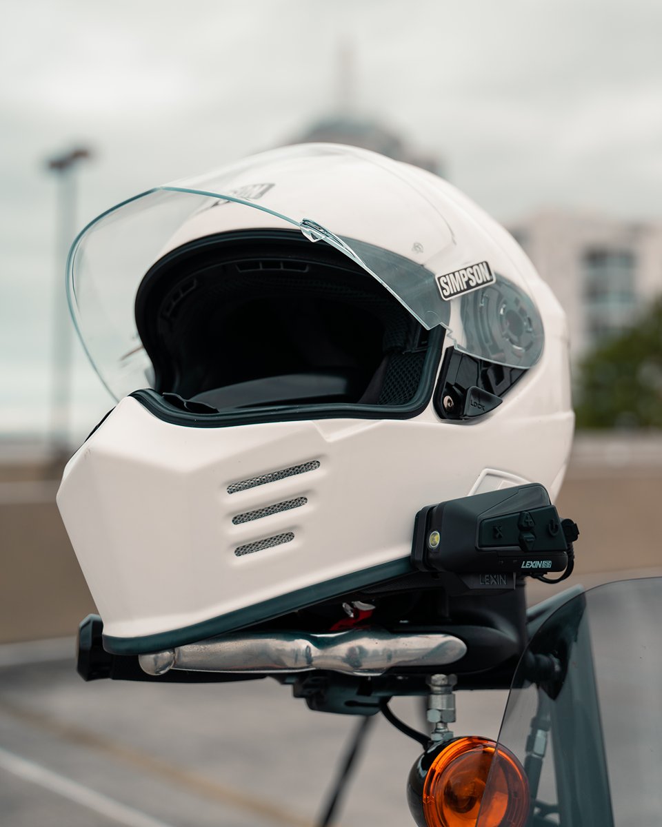 LEXIN 2X G2P Intercom Moto Duo pour 2 Casques avec 6 Coques Remplaçable,  Motocyclette 6 Voies Bluetooth Communication Système, Kit Main Libre Moto,  Interphone Casque pour Moto/ATV/Vélo/Motoneige : : High-Tech